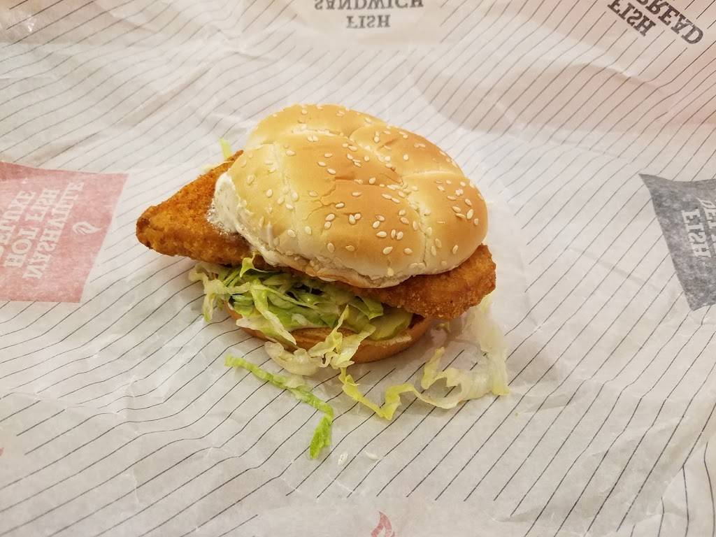 Arbys | meal takeaway | 15065 Edgewood Dr N, Baxter, MN 56425, USA | 2188258494 OR +1 218-825-8494