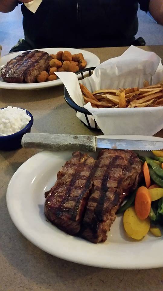 Sports Page Steakhouse | restaurant | 13747 OK-51 B, Coweta, OK 74429, USA | 9182790014 OR +1 918-279-0014