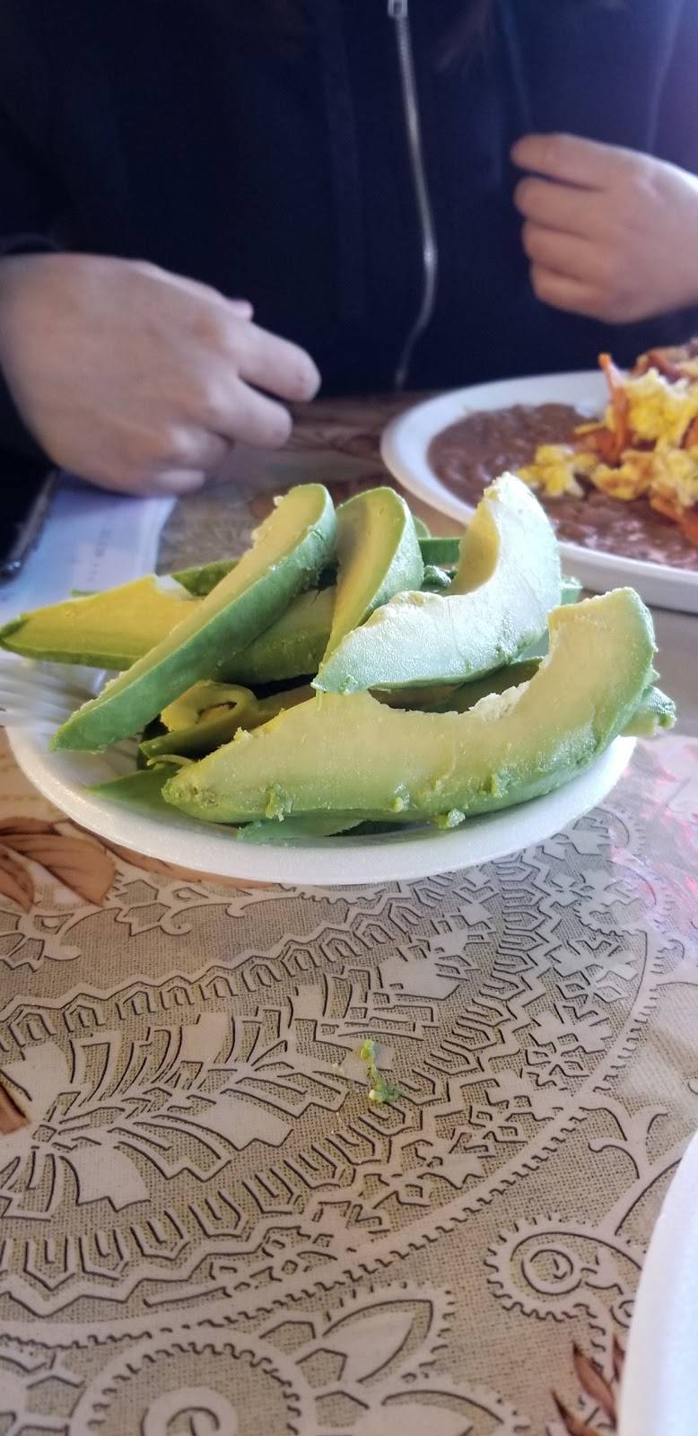 El Jayamitla | restaurant | 13382 Sayre St, Sylmar, CA 91342, USA | 8183645808 OR +1 818-364-5808