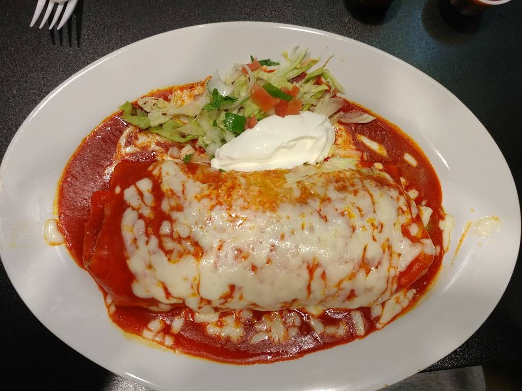 La Fonda Taqueria Y Marisco | restaurant | 3001 Auto Mall Dr #100, Bakersfield, CA 93313, USA | 6618321750 OR +1 661-832-1750