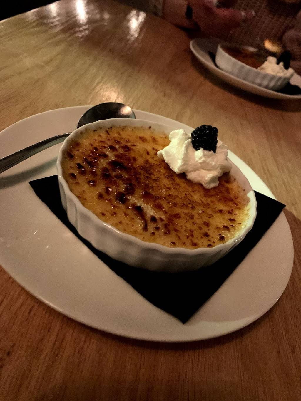 Cork + Table Kitchen and Bar | restaurant | 23 Court St, Plymouth, MA 02360, USA | 7744543683 OR +1 774-454-3683