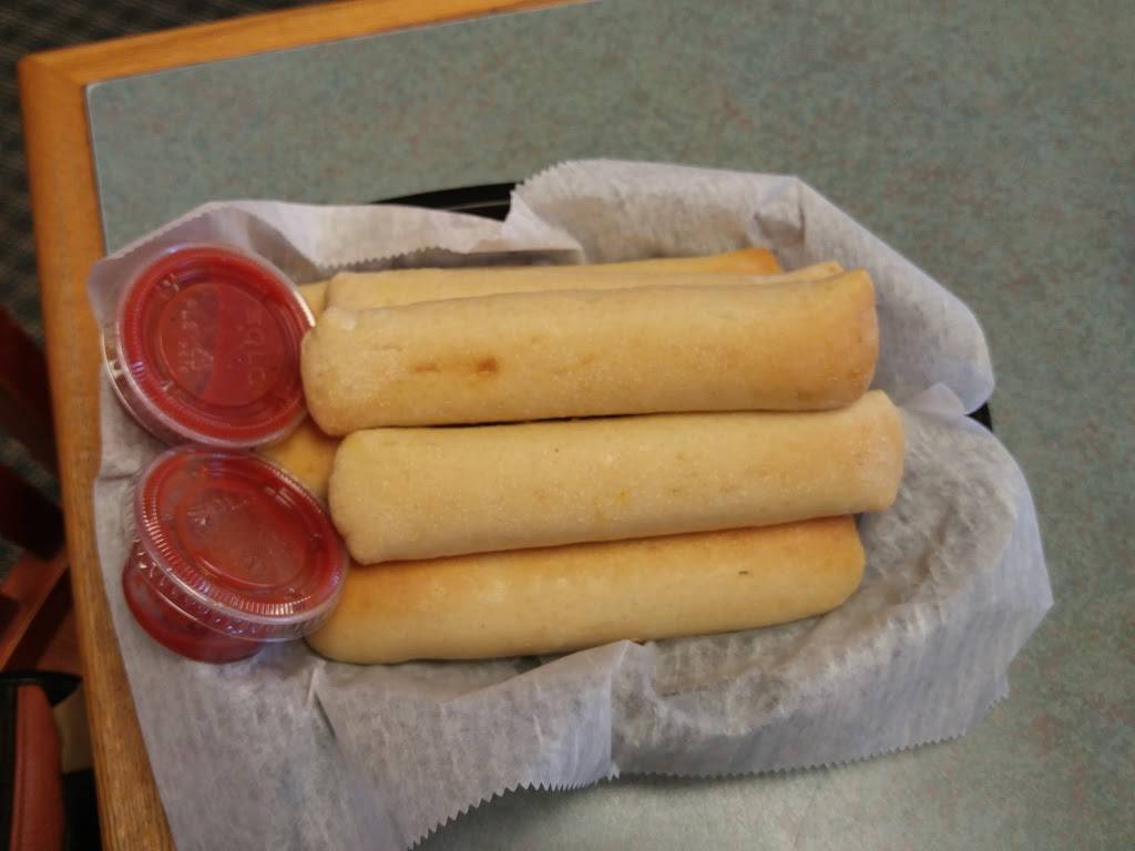 Sorrentos Pizza | restaurant | 101 E Washington St, Clinton, IL 61727, USA | 2179354415 OR +1 217-935-4415