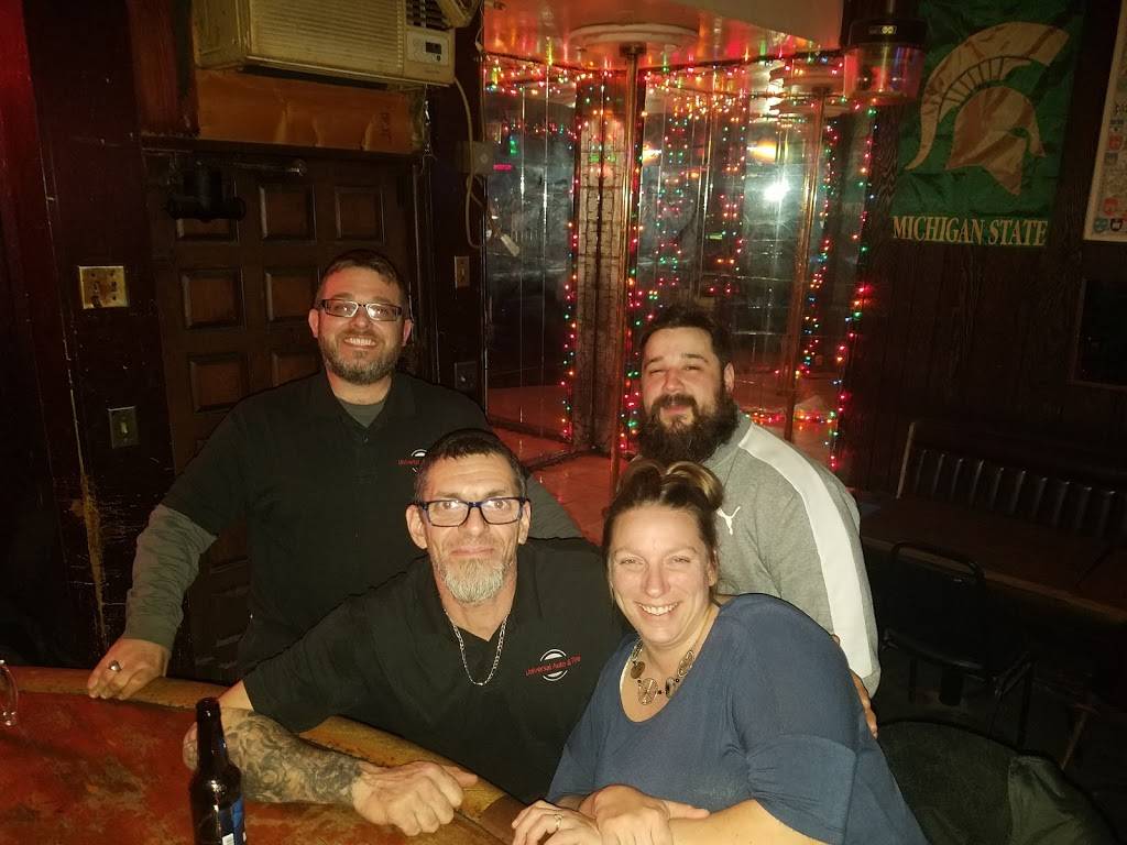 Shamrock Inn | restaurant | 7500 Mentor Ave, Mentor, OH 44060, USA | 4409463111 OR +1 440-946-3111