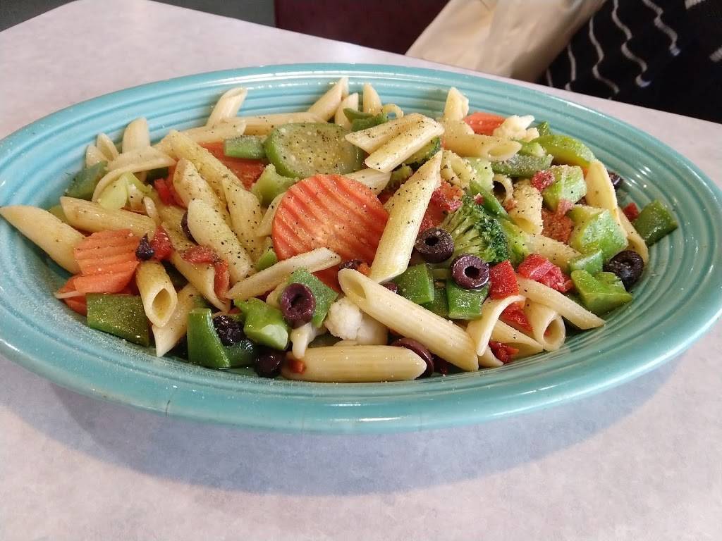 Boston Pizzeria of Fernwood | restaurant | 136 Fernwood Dr, Spartanburg, SC 29307, USA | 8645779322 OR +1 864-577-9322