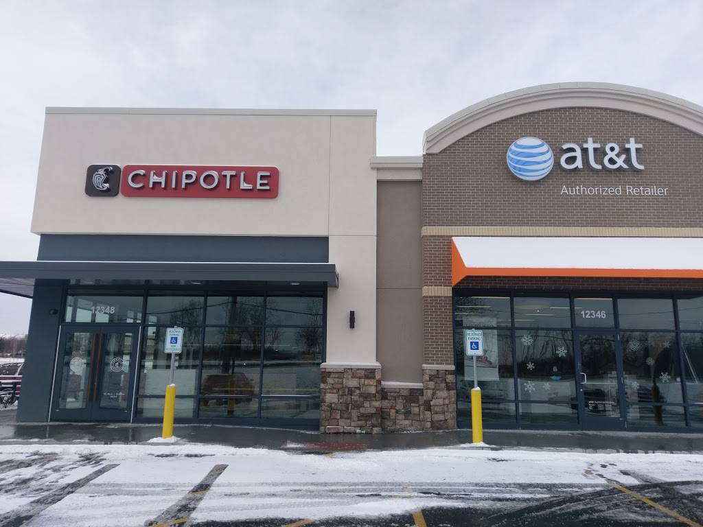 Chipotle Mexican Grill | restaurant | 12348 S, US-71, Grandview, MO 64030, USA | 8167631350 OR +1 816-763-1350