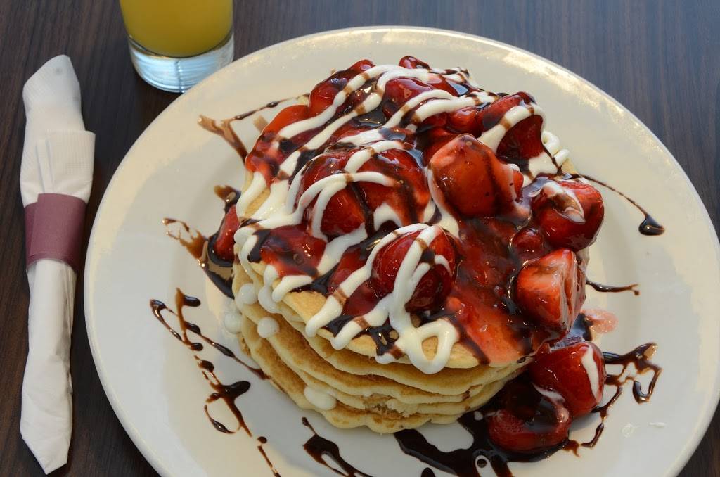 Star Pancake House And Grill | restaurant | 6011 Gateway Dr, Plainfield, IN 46168, USA | 3177077574 OR +1 317-707-7574