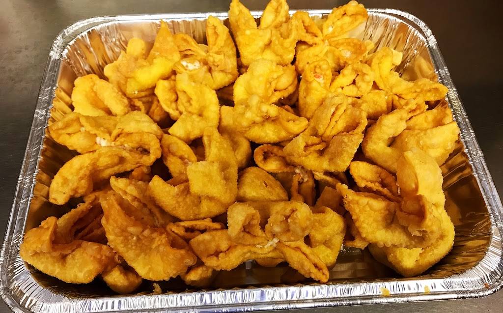 Dragon Phoenix Chinese Restaurant | restaurant | 191 Broad St, Meriden, CT 06450, USA | 2036348884 OR +1 203-634-8884