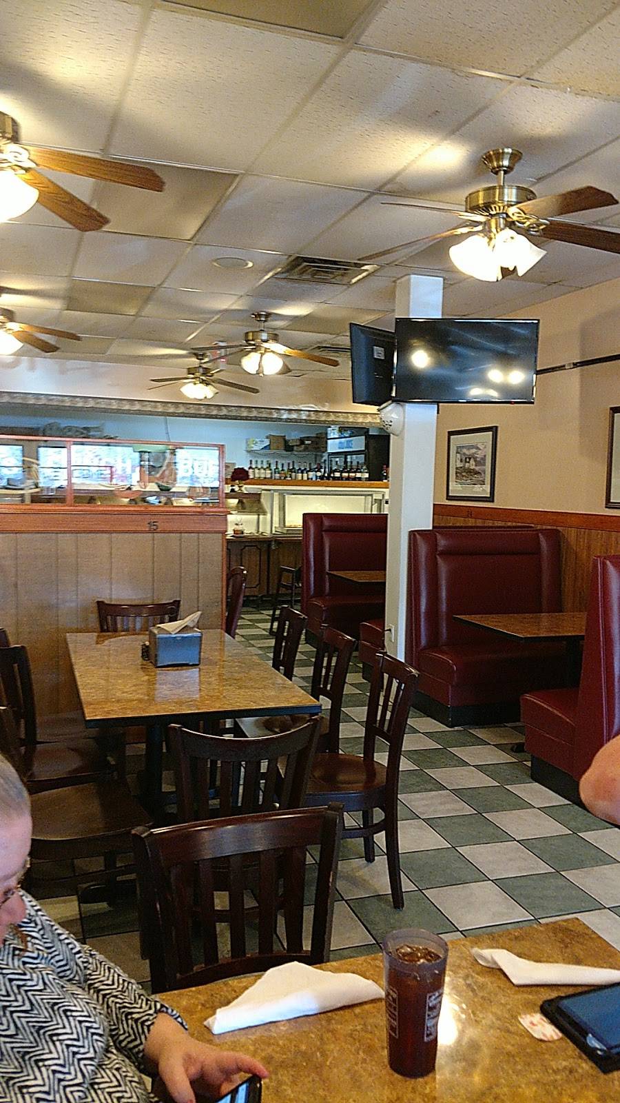 Rosas Italian Pizza & Restaurant | meal takeaway | 2470 Anderson Hwy, Powhatan, VA 23139, USA | 8045985244 OR +1 804-598-5244