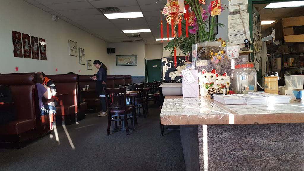 Chopsticks Chinese Restaurant | restaurant | 125 White Spruce Blvd, Rochester, NY 14623, USA | 5854278878 OR +1 585-427-8878