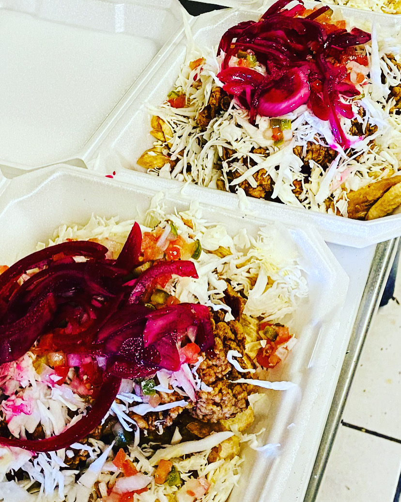 Tropical Restaurant and Market | restaurant | 13801 Chef Menteur Hwy, New Orleans, LA 70129, USA | 5047660034 OR +1 504-766-0034