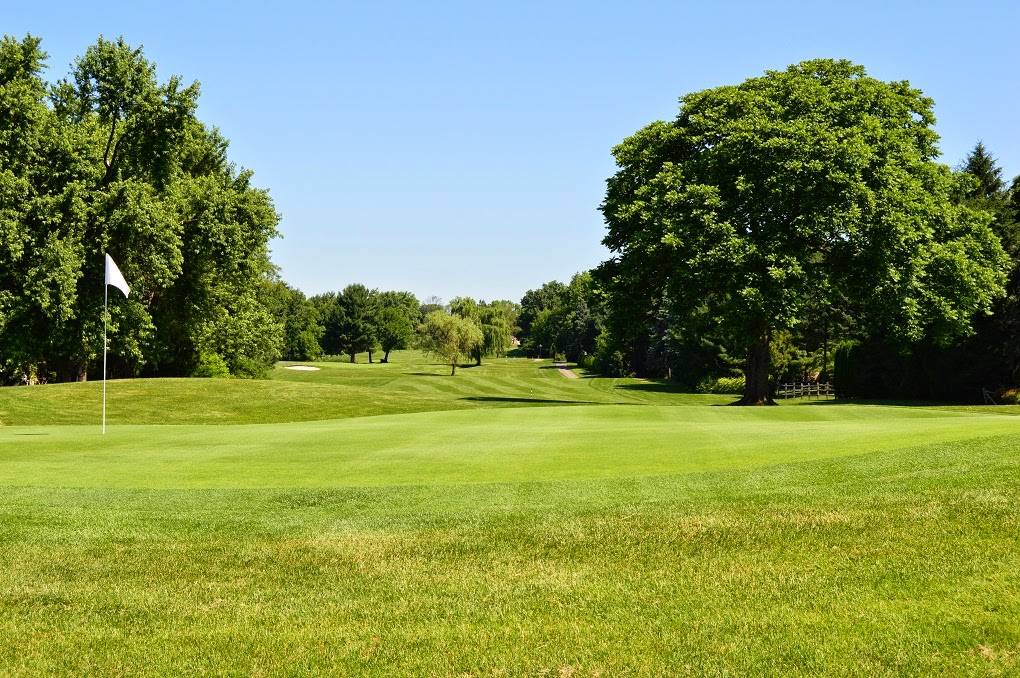 Shepherd Hills Golf Club | restaurant | 1160 Krocks Rd, Wescosville, PA 18106, USA | 6103910644 OR +1 610-391-0644