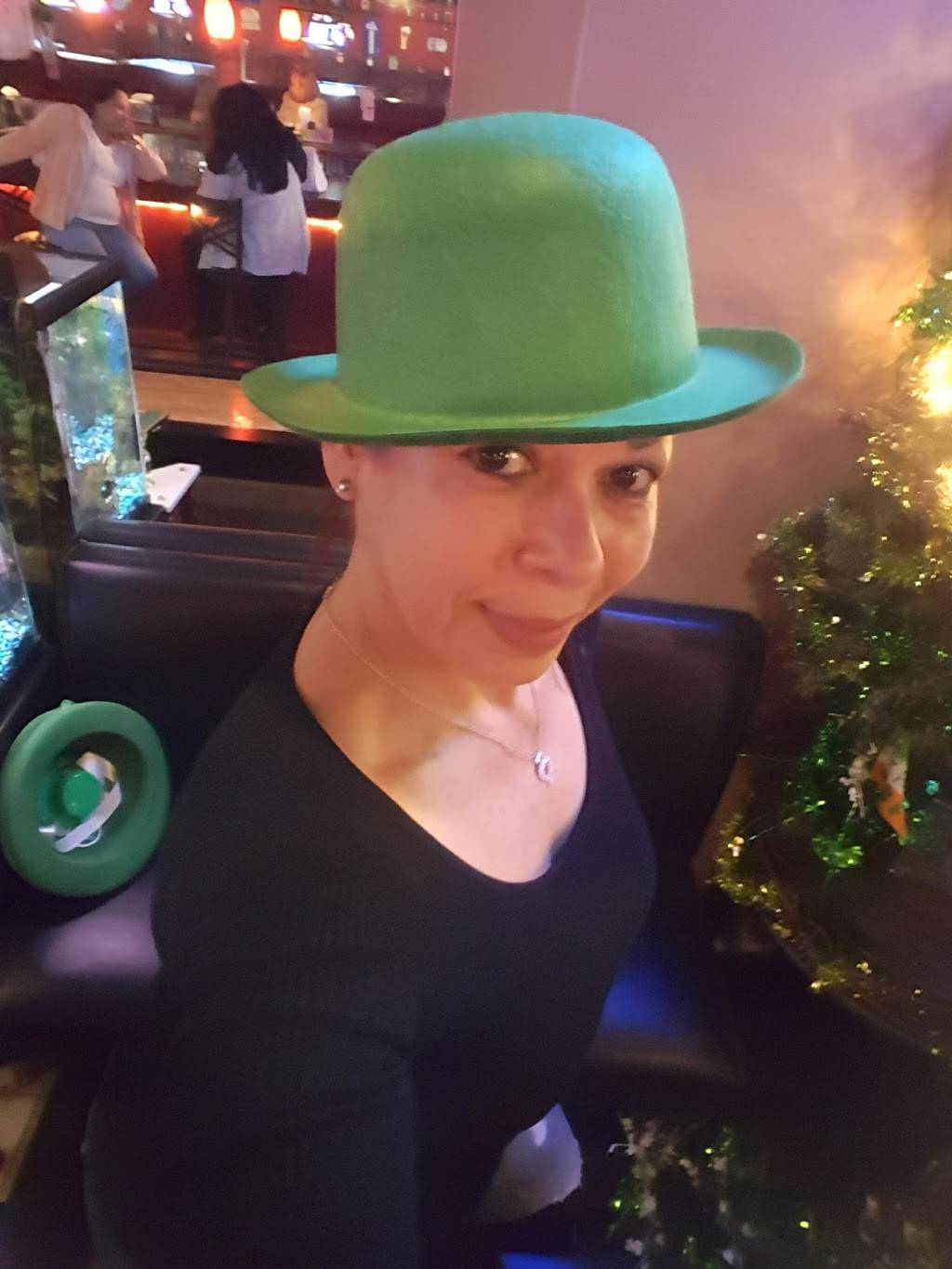 Underground Billards | restaurant | 930 Plainfield St, Johnston, RI 02919, USA | 4013315291 OR +1 401-331-5291