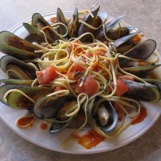 Marias Pizza | restaurant | 134 S Main St, Oregon, WI 53575, USA | 6088355455 OR +1 608-835-5455