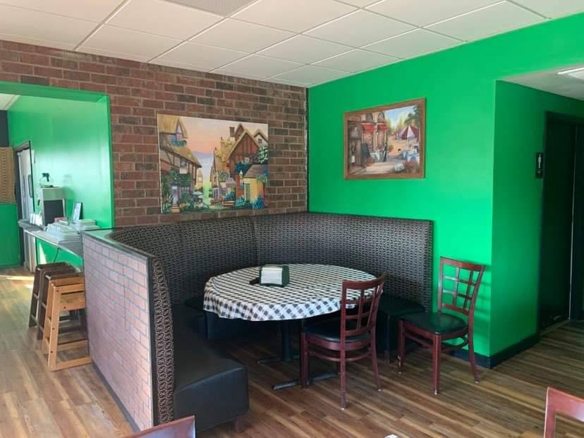 Greenway Pizza | restaurant | 520 N Green St, Morganton, NC 28655, USA | 8284757499 OR +1 828-475-7499