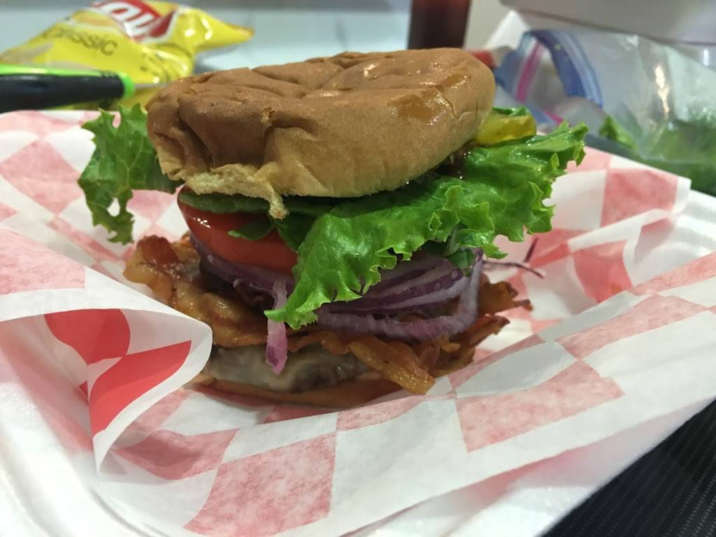 GFS Restaurant and Catering | restaurant | 7710 FL-544 E, Winter Haven, FL 33881, USA | 8634228833 OR +1 863-422-8833