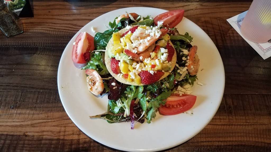 El Toro Mexican Restaurant | restaurant | 120 Commerce St, Clute, TX 77531, USA | 9792655361 OR +1 979-265-5361