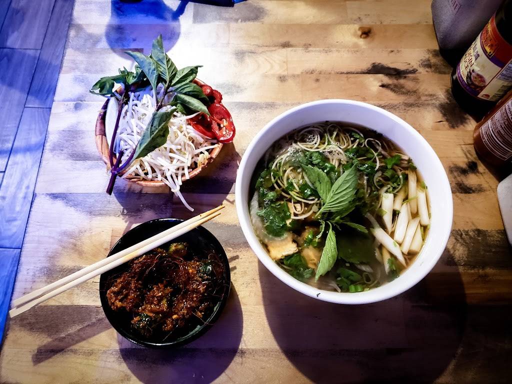 LES NOODLE | restaurant | 1717 Montrose Blvd, Houston, TX 77006, USA | 8325826122 OR +1 832-582-6122