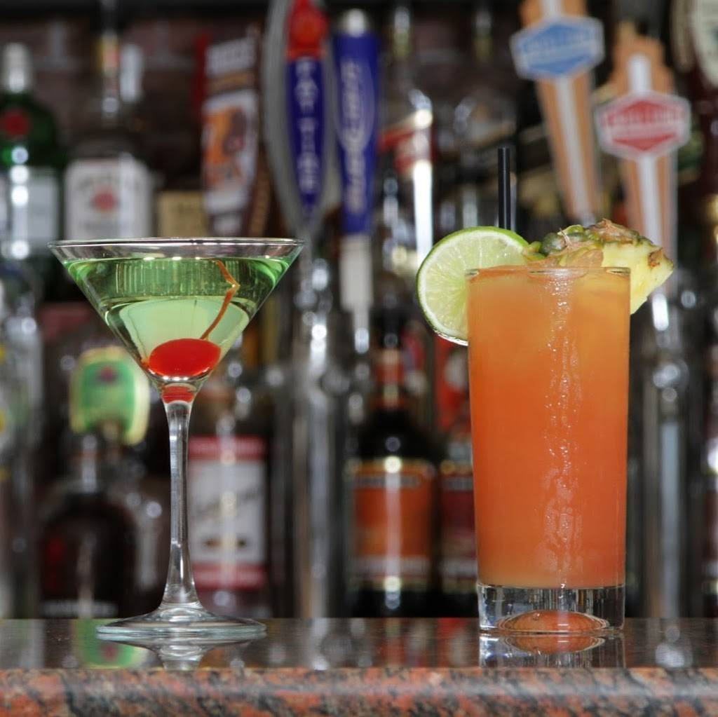 Zodiac Bar & Grill | restaurant | 120 W Adams St, Jacksonville, FL 32202, USA | 9043548283 OR +1 904-354-8283