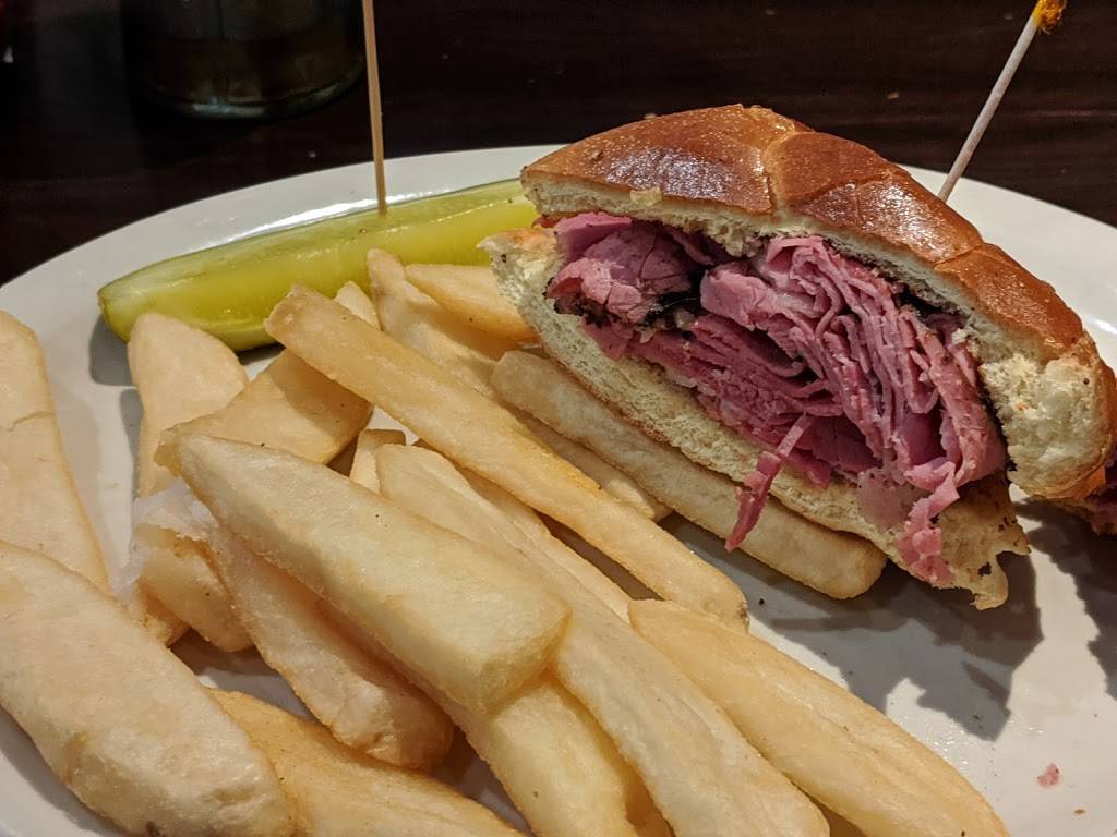 Goldbergs Fine Foods - Alpharetta | restaurant | 3180 1st St, Alpharetta, GA 30009, USA | 7706638555 OR +1 770-663-8555