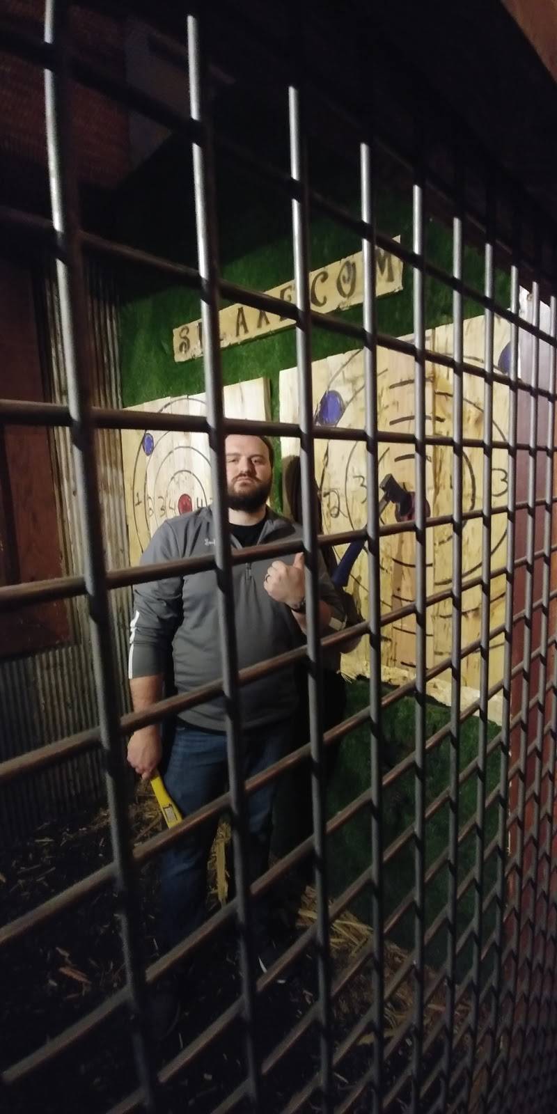 LumberJack Saloon - Axe Throwing Bar and Grill | restaurant | 720 N 1st St, St. Louis, MO 63102, USA | 3142963282 OR +1 314-296-3282