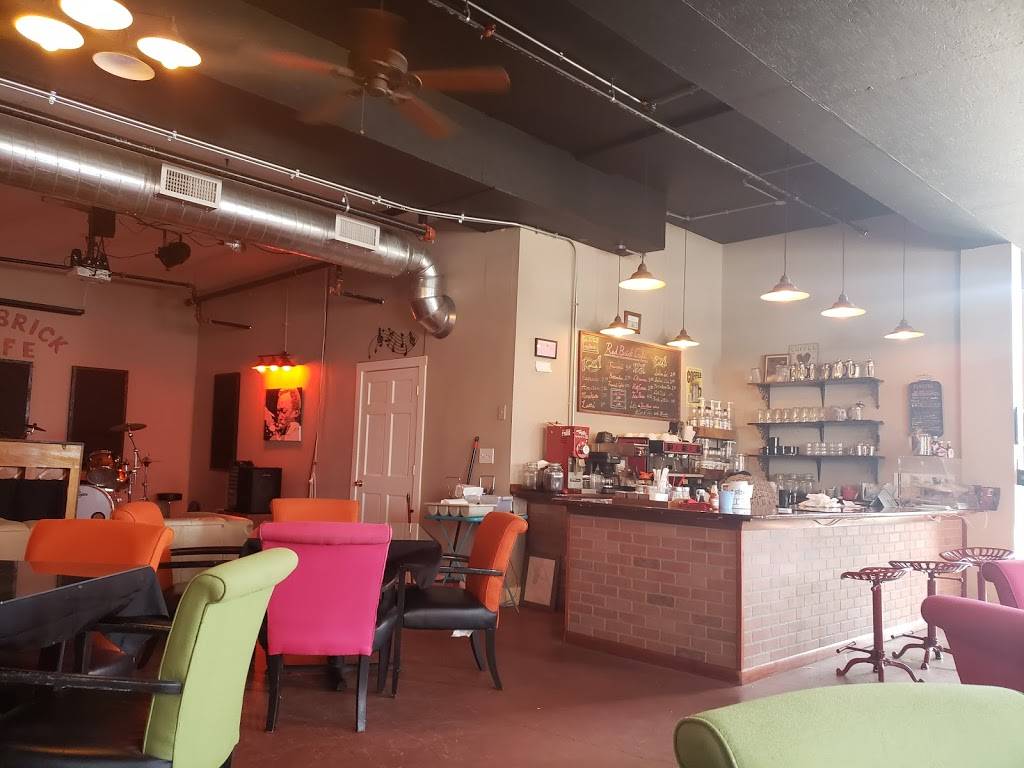 Red Brick Cafe | restaurant | 8952 1st St, Baroda, MI 49101, USA | 2693267061 OR +1 269-326-7061