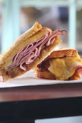 Jetties | restaurant | 4829 Fairmont Ave, Bethesda, MD 20814, USA | 3017696344 OR +1 301-769-6344