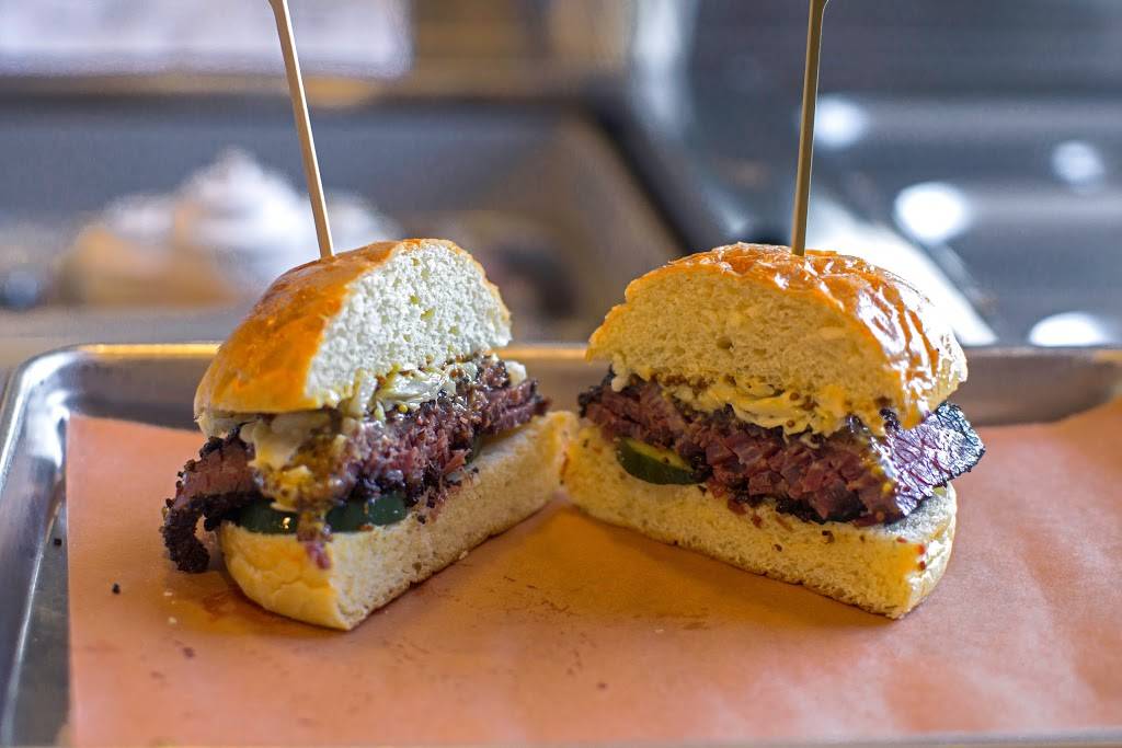 Main House kosher bar & restaurant | restaurant | 6001 Strickland Ave, Brooklyn, NY 11234, USA | 7186738773 OR +1 718-673-8773