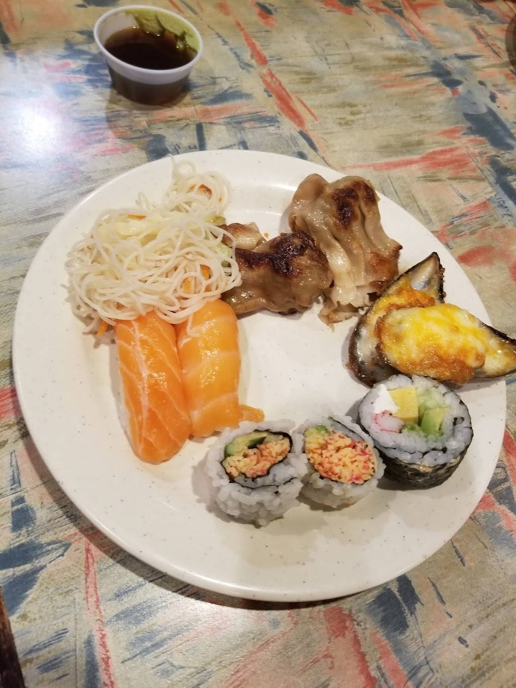 Cafe East Chinese Buffet | restaurant | 260 1st St E, Humble, TX 77338, USA | 2815480082 OR +1 281-548-0082