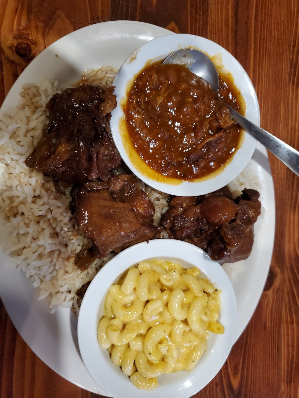 Barnes Restaurant | restaurant | 5320 Waters Ave, Savannah, GA 31404, USA | 9123548745 OR +1 912-354-8745