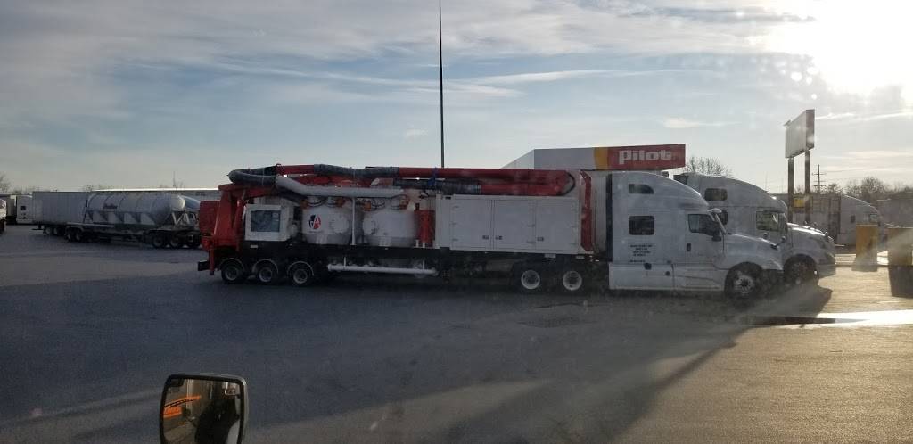 Subway Restaurants | restaurant | 11633 Greencastle Pike, Hagerstown, MD 21740, USA | 3015829007 OR +1 301-582-9007