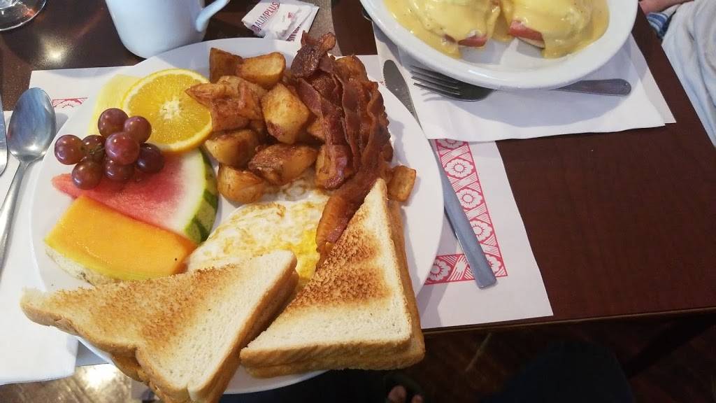 Aux Portes | restaurant | 1221 Rue Saint-Paul, Farnham, QC J2N 2L2, Canada | 4502931104 OR +1 450-293-1104