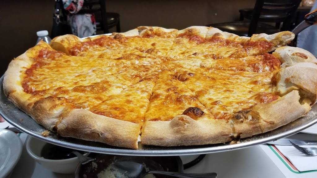 Claudios | restaurant | 1883 Painters Run Rd, Pittsburgh, PA 15241, USA | 4126410011 OR +1 412-641-0011