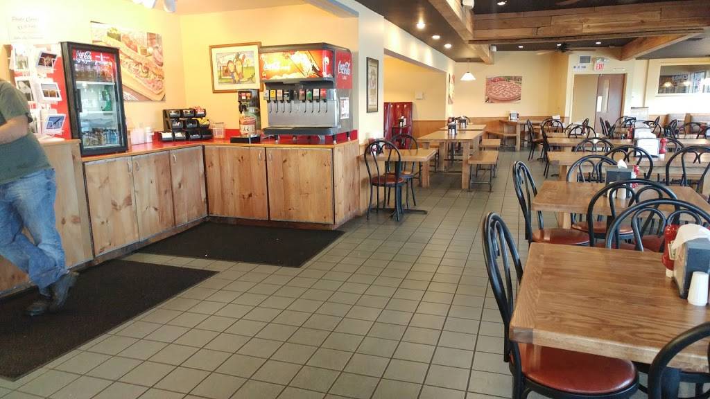 Mancinos Grinders & Pizza | restaurant | 809 W Clairemont Ave, Eau Claire, WI 54701, USA | 7158354100 OR +1 715-835-4100