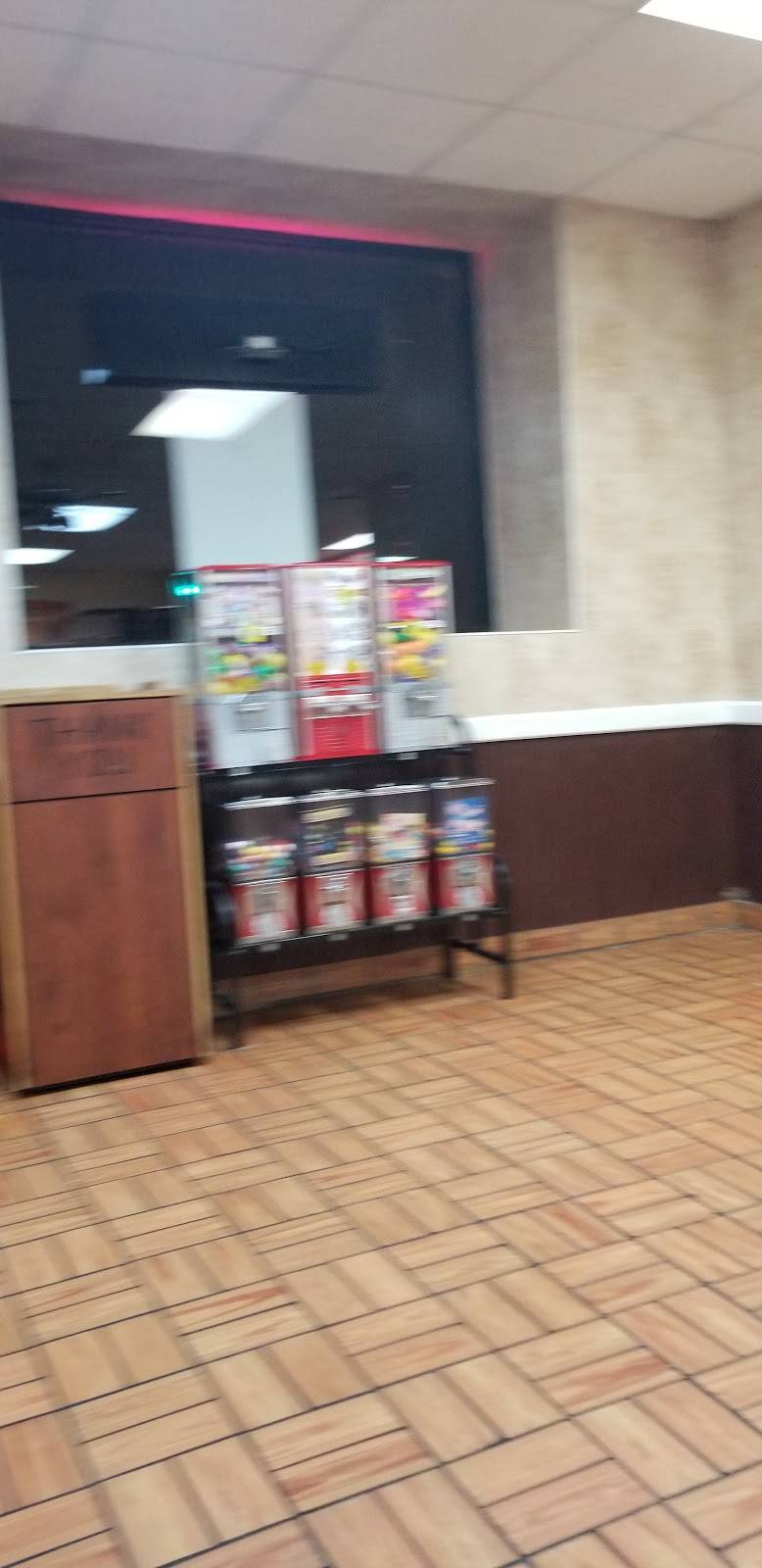 Crown Chicken & Grill | restaurant | 7275 Rising Sun Ave, Philadelphia, PA 19111, USA | 2157220706 OR +1 215-722-0706