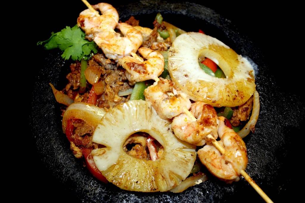 Margarita King Mexican Grill & Cantina | restaurant | 1923 Leesburg Grove City Rd, Mercer, PA 16137, USA | 7247486016 OR +1 724-748-6016