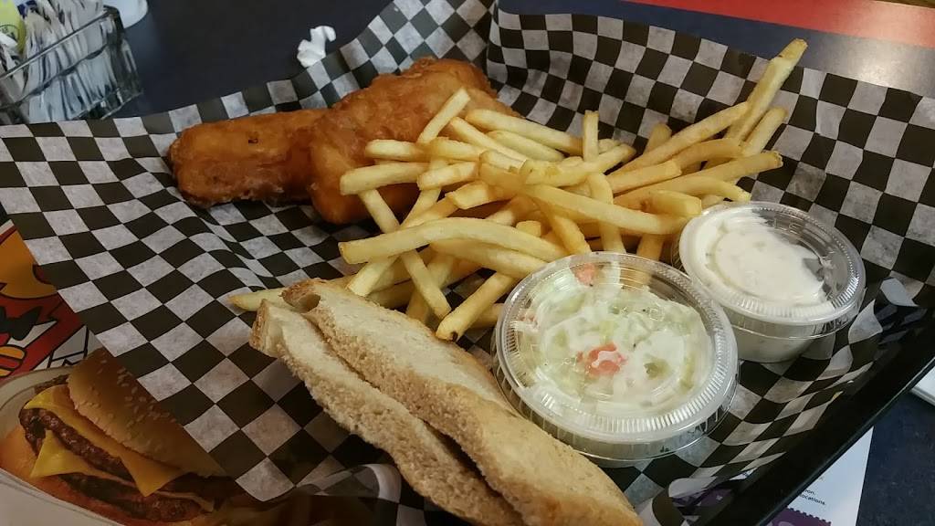 George Webb Restaurant | restaurant | 19555 West Bluemound Road # 5 # 5, Brookfield, WI 53045, USA | 2627890480 OR +1 262-789-0480