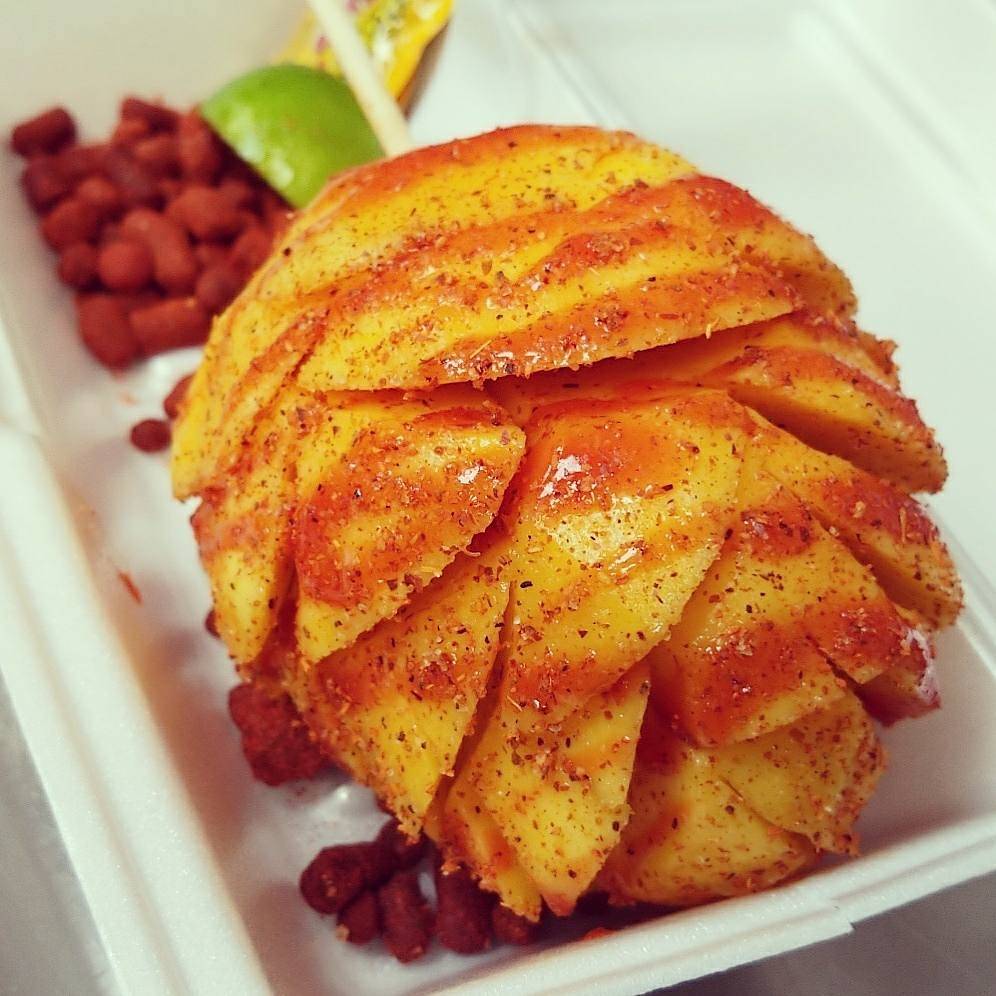 Nubias Drive Thru | restaurant | 4002 Urban Ave, Dallas, TX 75227, USA | 4697097520 OR +1 469-709-7520