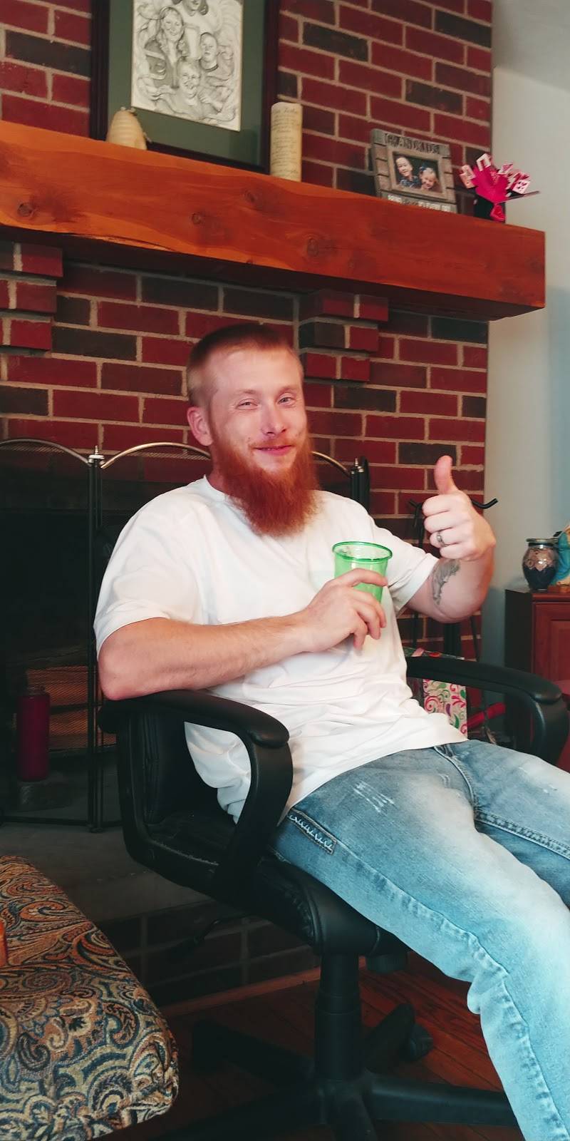 Miltons Family Restaurant | restaurant | 220 W State St, Albany, IN 47320, USA | 7657898487 OR +1 765-789-8487