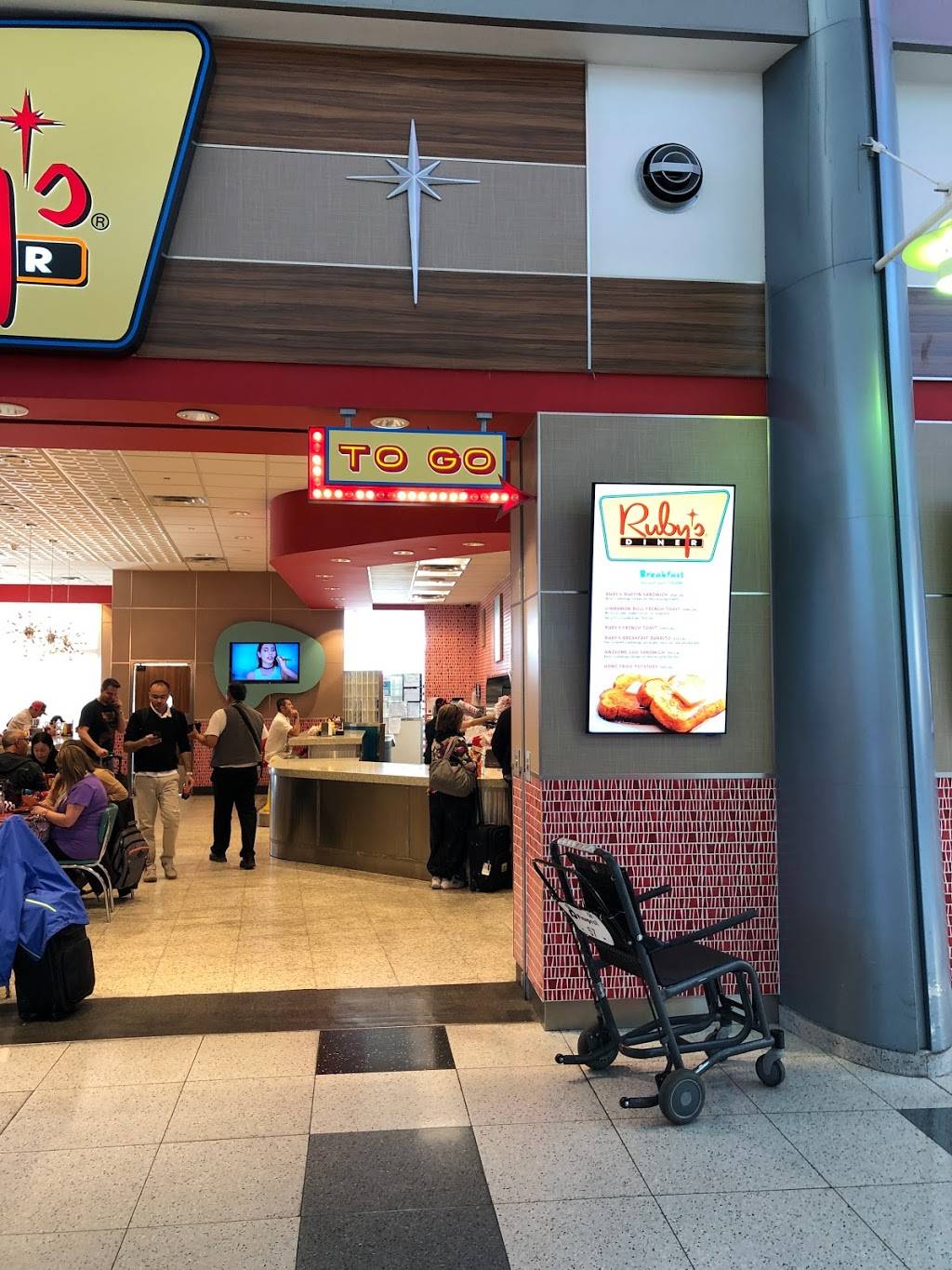 Rubys Diner | restaurant | 5757 Wayne Newton Blvd, Las Vegas, NV 89111, USA | 7022617829 OR +1 702-261-7829