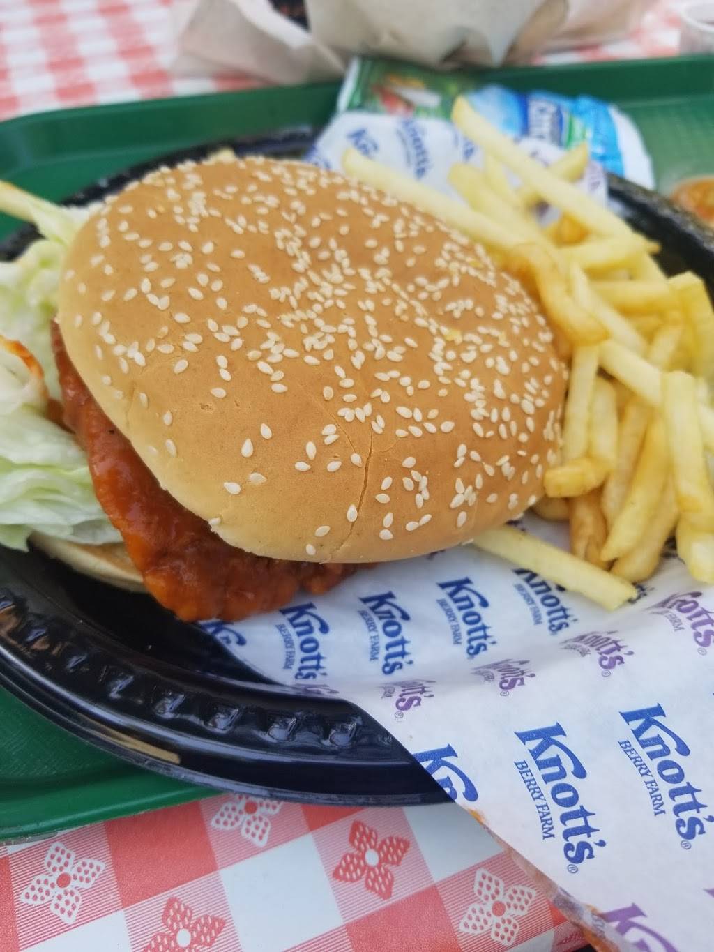 Sutters | restaurant | 8039 Beach Blvd, Buena Park, CA 90620, USA | 7142205074 OR +1 714-220-5074