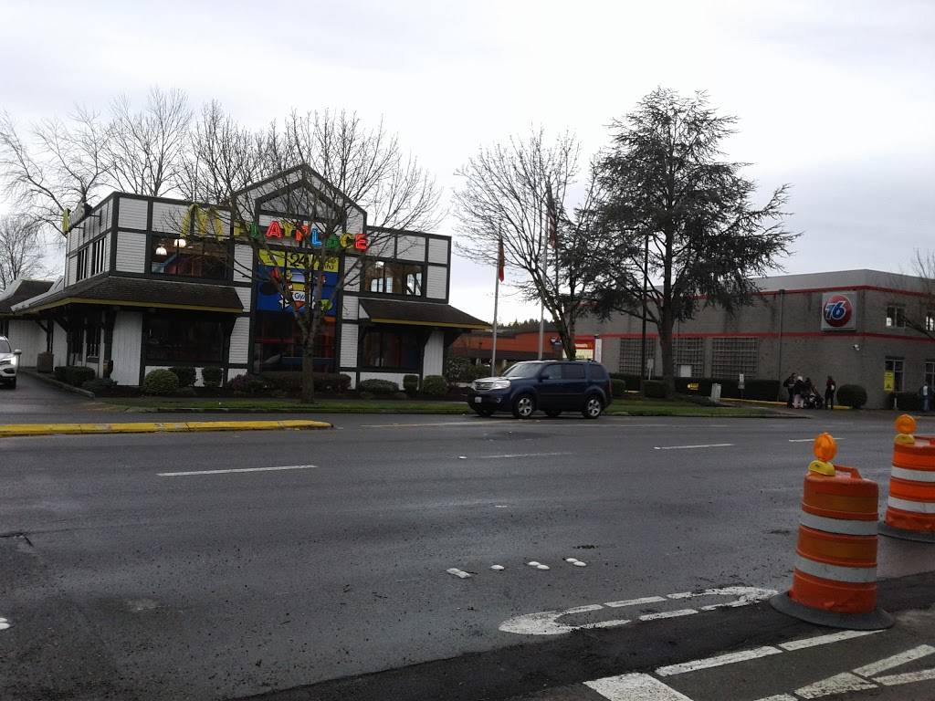 McDonalds | cafe | 16975 Redmond Way, Redmond, WA 98052, USA | 4258836075 OR +1 425-883-6075