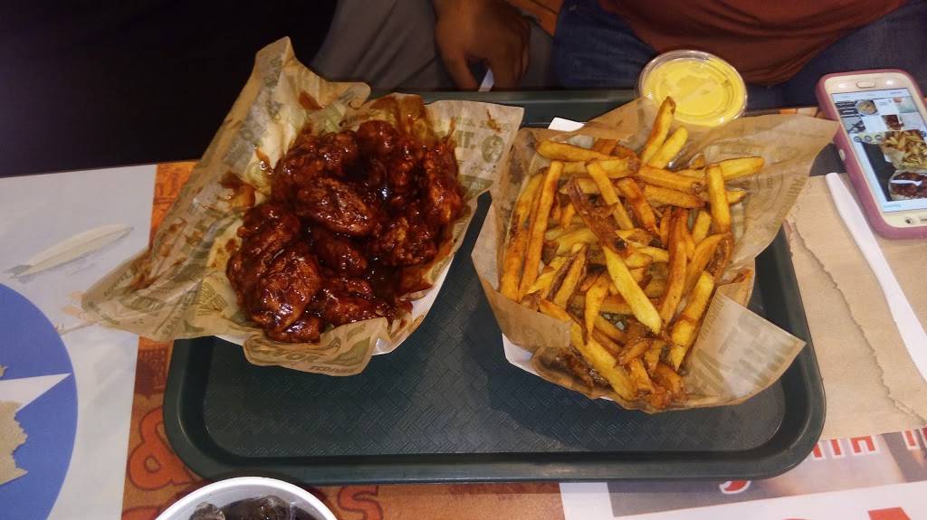 Wingstop | restaurant | 18101 Preston Rd 204 D, Dallas, TX 75252, USA | 9729319464 OR +1 972-931-9464
