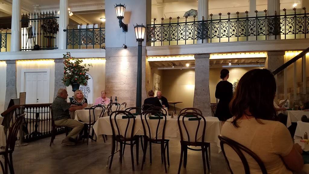 Café Alcazar | restaurant | 25 Granada St, St. Augustine, FL 32084, USA | 9048259948 OR +1 904-825-9948