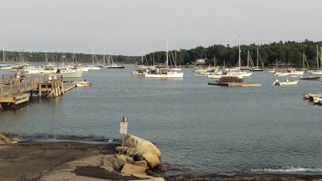 Round Pond Lobster Co-op Restaurant | restaurant | Round Pond, ME 04564, USA | 2075295725 OR +1 207-529-5725