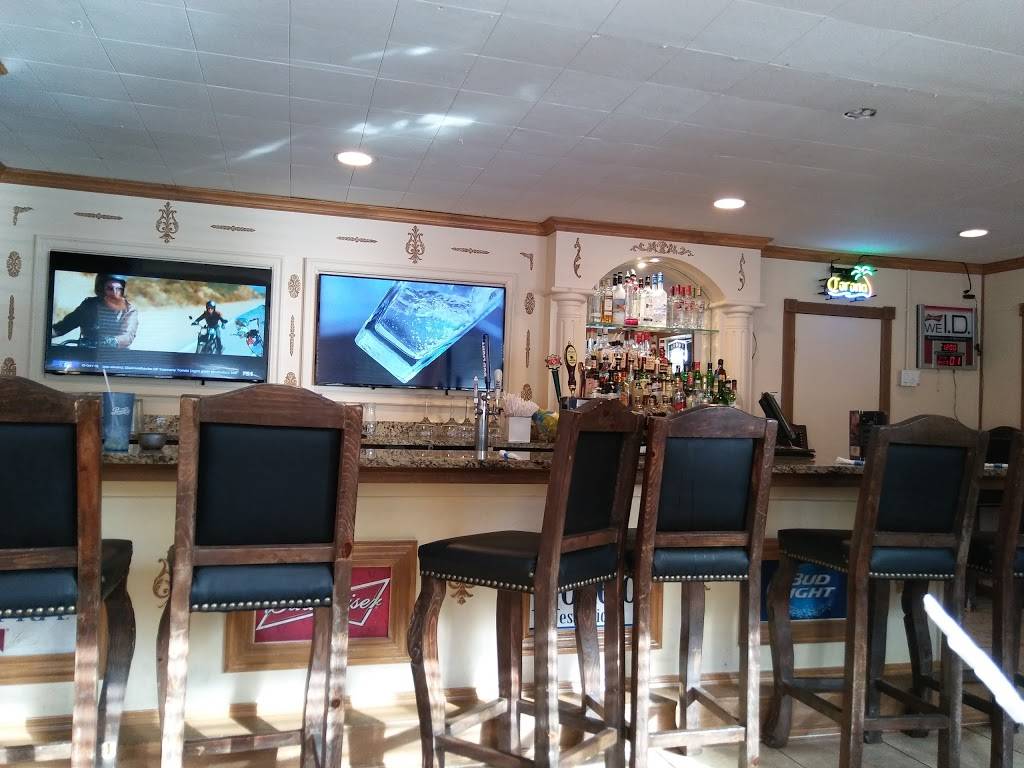 Azul Tequila | restaurant | 601 E Riverview Ave, Napoleon, OH 43545, USA | 4195999028 OR +1 419-599-9028