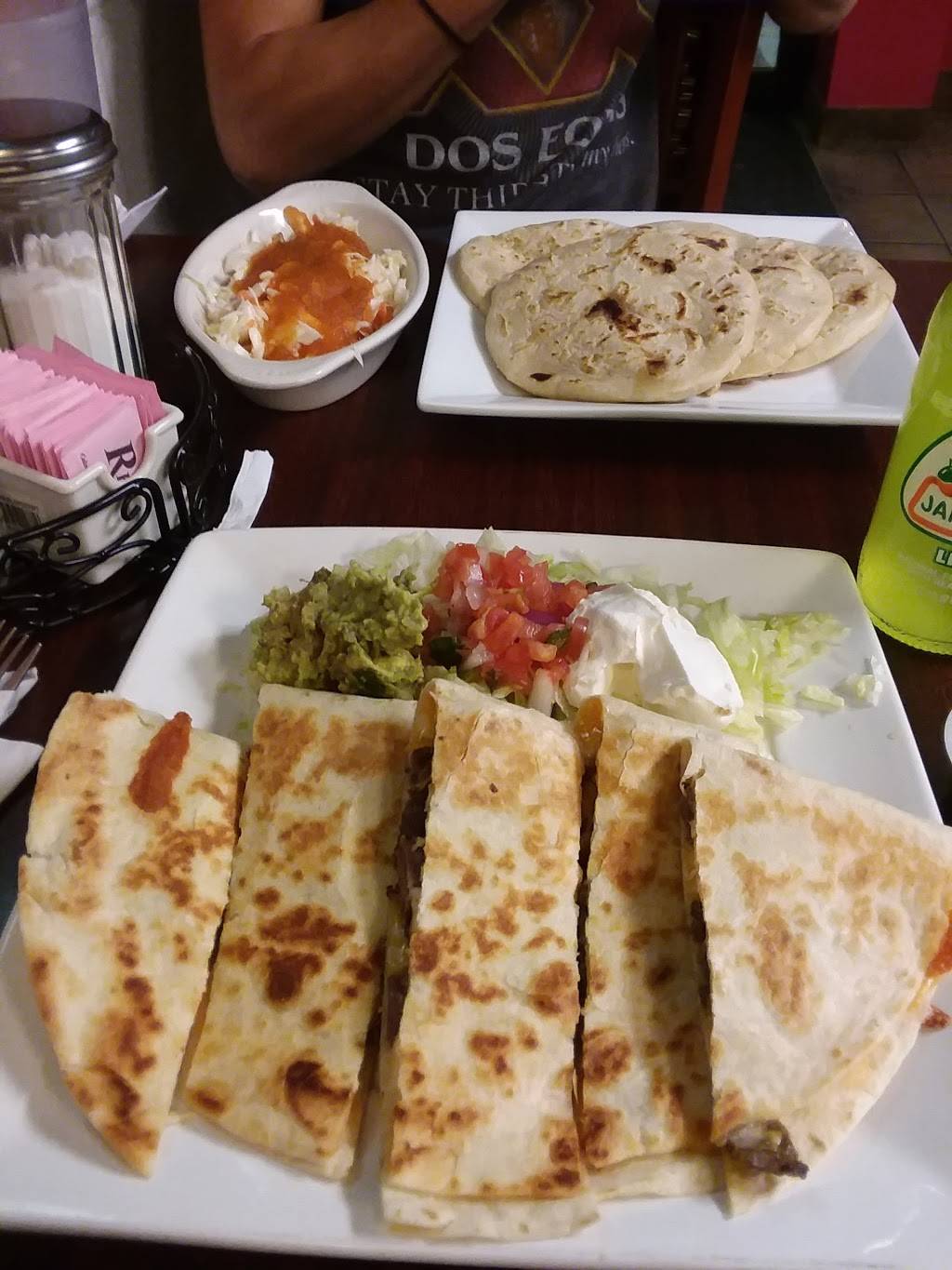 Diner Latino | restaurant | 3928 Eastern Ave, Baltimore, MD 21224, USA | 4102761481 OR +1 410-276-1481