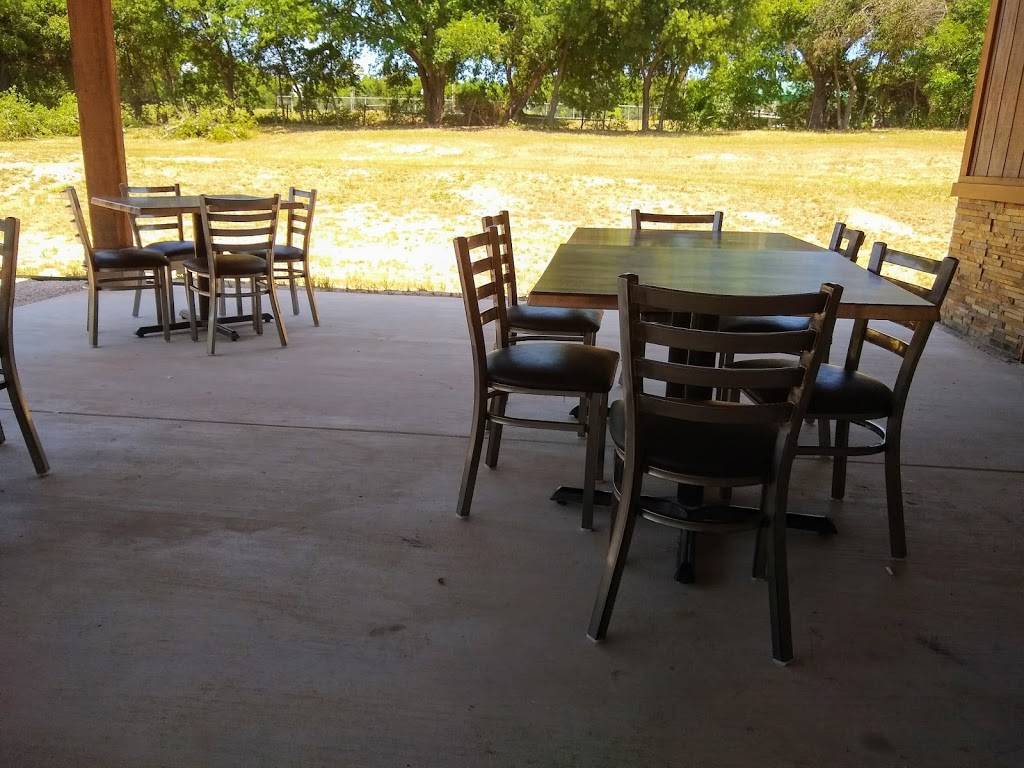 Beefmaster Steakhouse-Weatherford | restaurant | 509 N Main St, Weatherford, TX 76086, USA | 6822621427 OR +1 682-262-1427