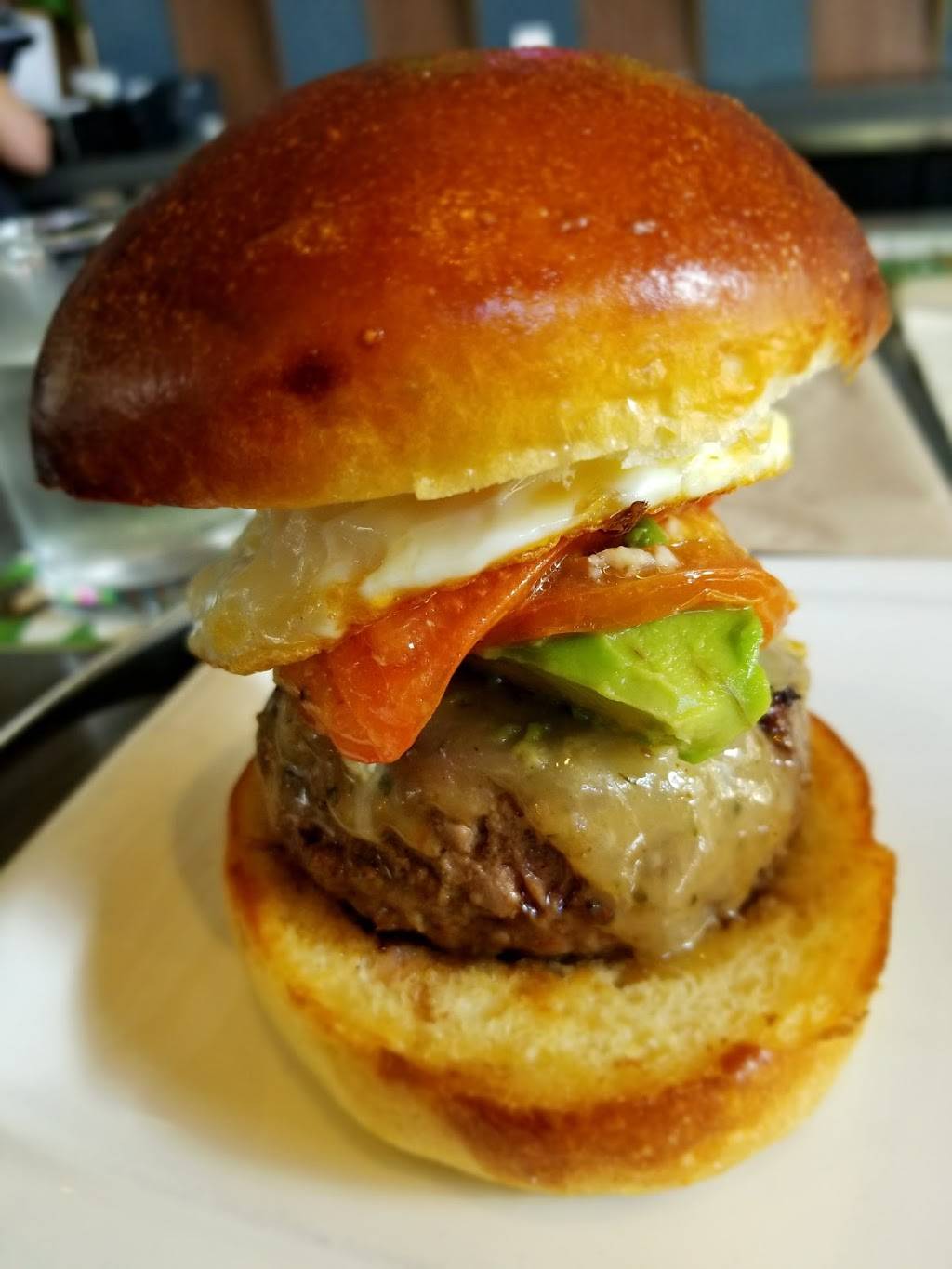 Nom Burger | restaurant | 251 W Washington Ave, Sunnyvale, CA 94086, USA | 4087208880 OR +1 408-720-8880