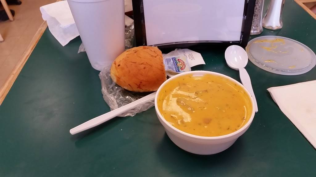 The Soup Kitchen Express | restaurant | 9222 Kingston Pike, Knoxville, TN 37922, USA | 8655399864 OR +1 865-539-9864