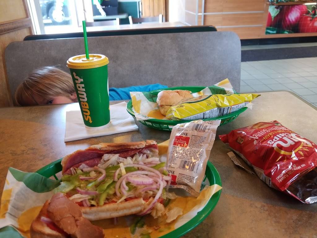 Subway | restaurant | 4111 Schofield Ave, Weston, WI 54476, USA | 7153551726 OR +1 715-355-1726